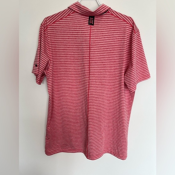 Nike Dri fit Red Striped Men's Polo Shirt size medium - Picture 5 of 5